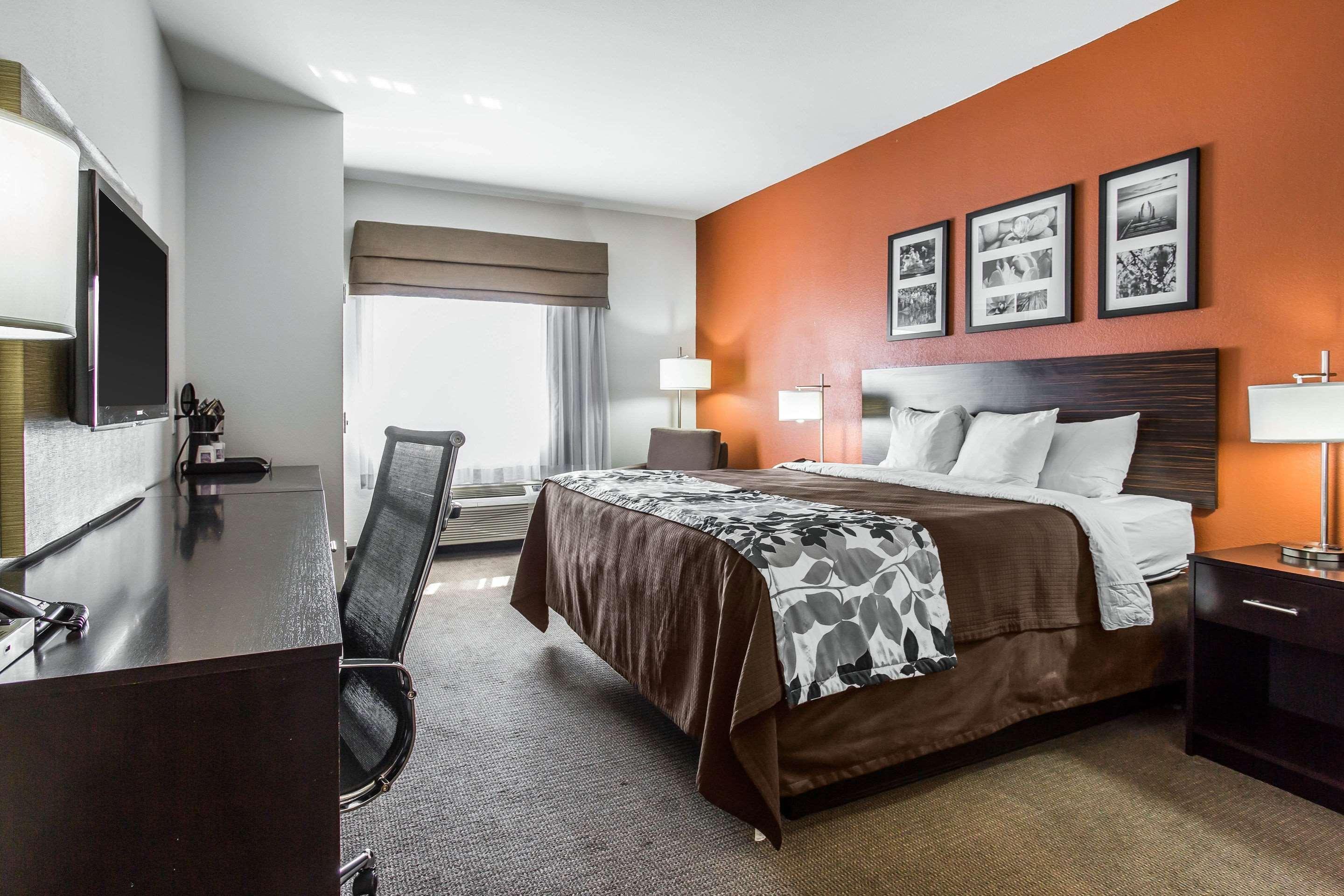 Sleep Inn & Suites Лъбък Екстериор снимка