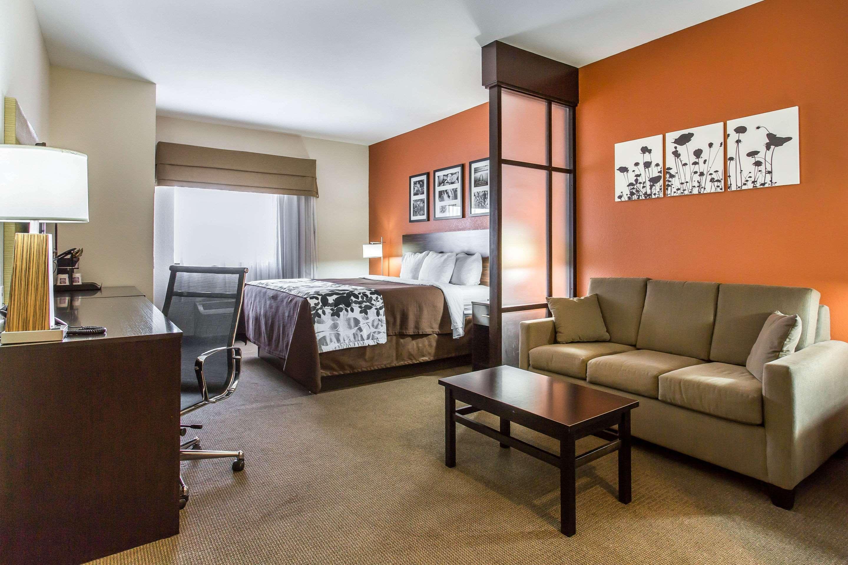 Sleep Inn & Suites Лъбък Екстериор снимка