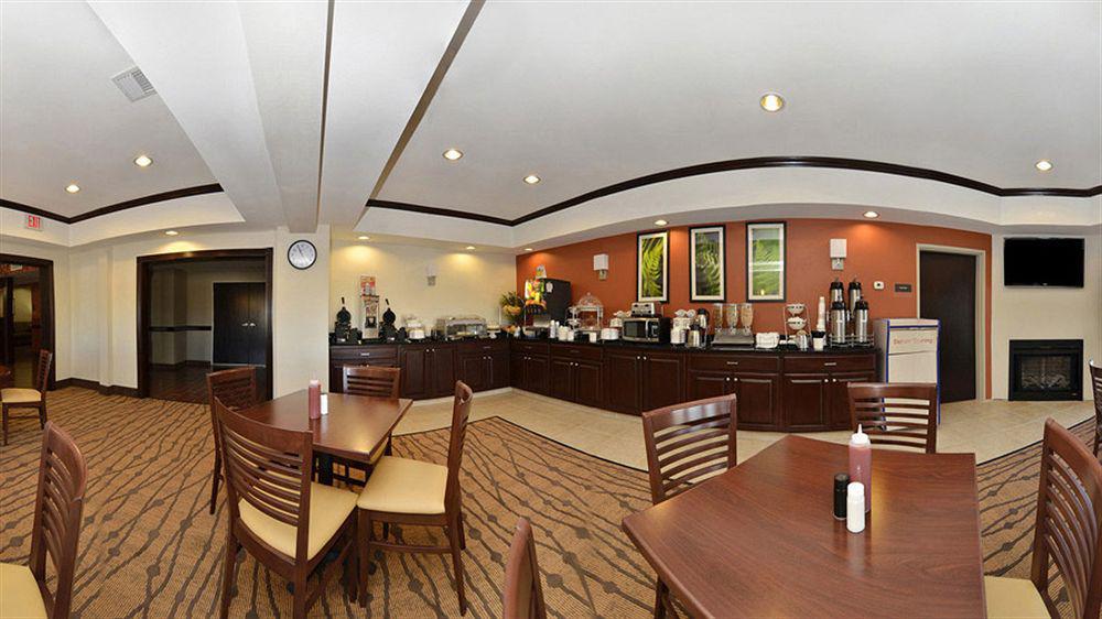 Sleep Inn & Suites Лъбък Екстериор снимка